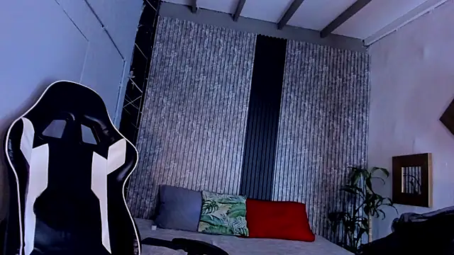 Alisha Ebonyy online show from 09.19.25