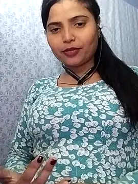 Hot-Pooja25 online show from 02.08.26