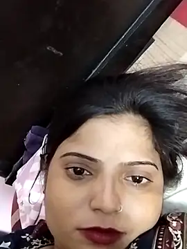 Hot-Pooja25 online show from 05.04.26