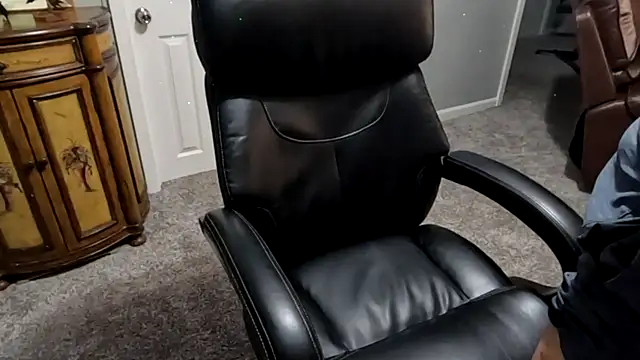 Mickelangello75 online show from 09.25.25