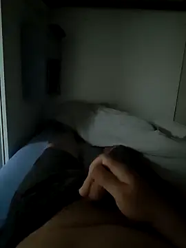 Enriquee147 online show from 01.18.26