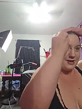 BabygurlJay online show from 06.18.26