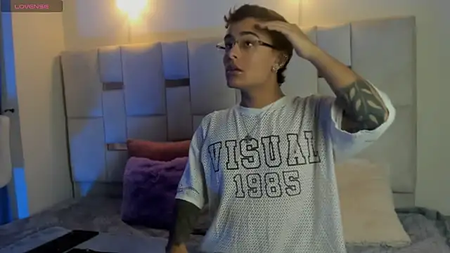 OliverMontiel online show from 09.19.25