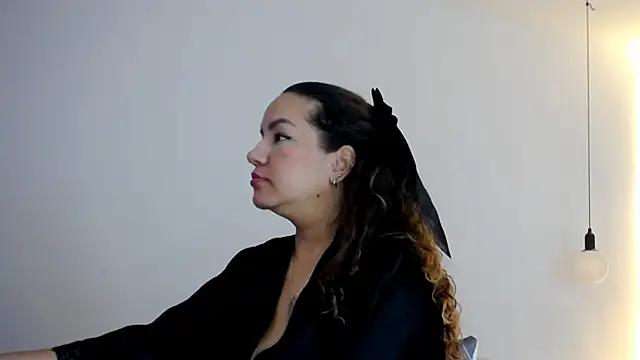 Snapshot of Dulce__Lovee chatting on 09.13.25 Dulce Lovee online show from 09.13.25