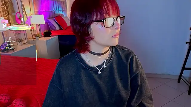 Snapshot of RobinBennett chatting on 03.07.26 RobinBennett online show from 03.07.26