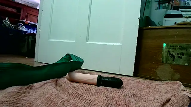 Snapshot of rzalza chatting on 01.06.26 rzalza online show from 01.06.26