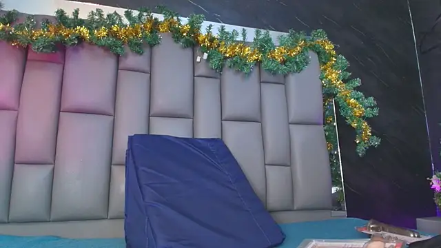 kissme luna online show from 12.01.25