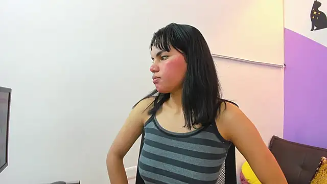 Snapshot of Angelina_rossy chatting on 11.21.25 Angelina rossy online show from 11.21.25