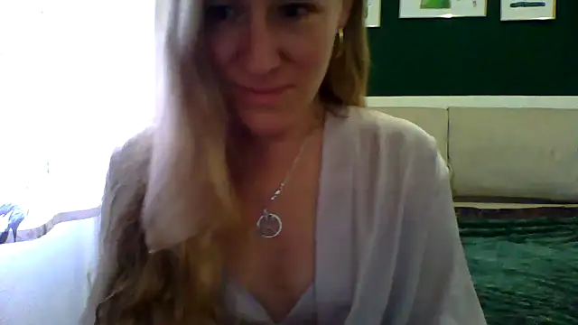 Snapshot of Krivya chatting on 07.05.26 Krivya online show from 07.05.26