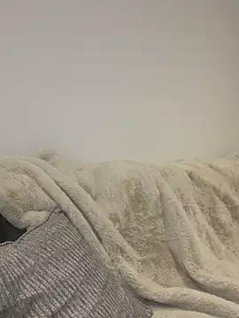 Snapshot of SexySaraxxoo chatting on 12.23.25 SexySaraxxoo online show from 12.23.25