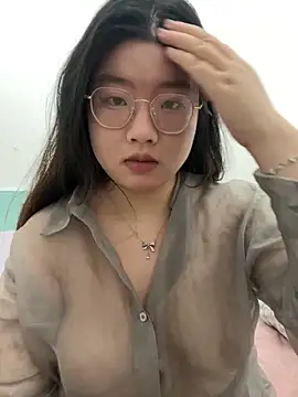 Snapshot of xxwang20 chatting on 12.18.25 xxwang20 online show from 12.18.25