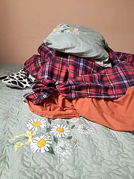 Snapshot of Ansiasex chatting on 10.28.25 Ansiasex online show from 10.28.25