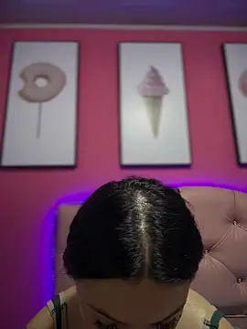 Snapshot of Megaan__More chatting on 11.14.25 Megaan More online show from 11.14.25