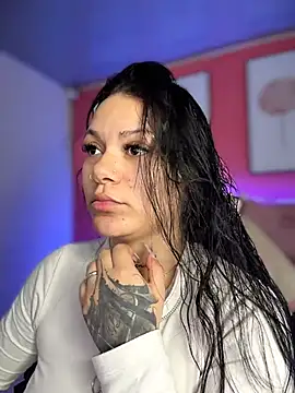 Snapshot of Megaan__More chatting on 12.22.25 Megaan More online show from 12.22.25