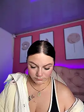 Snapshot of Megaan__More chatting on 01.17.26 Megaan More online show from 01.17.26