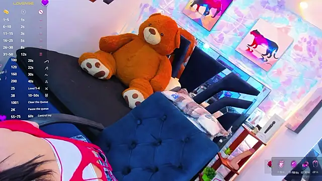 Charlotte Landry   online show from 02.25.26