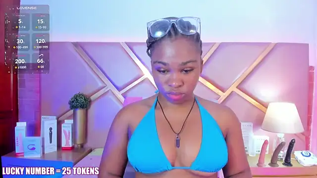 SophieSinclair online show from 03.03.26