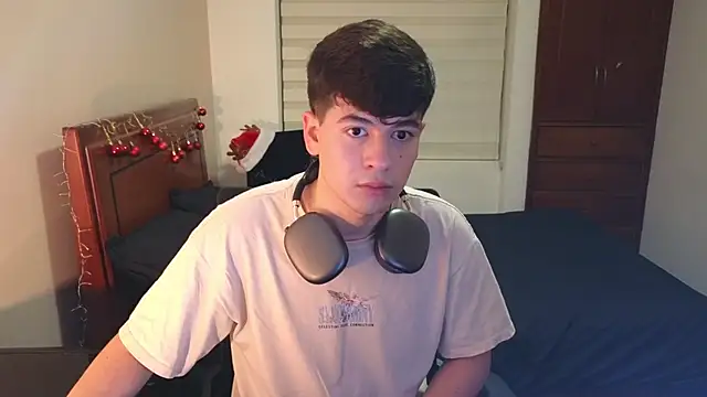 tightncuteass online show from 11.26.25