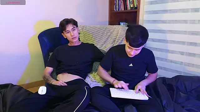 tightncuteass online show from 05.12.26