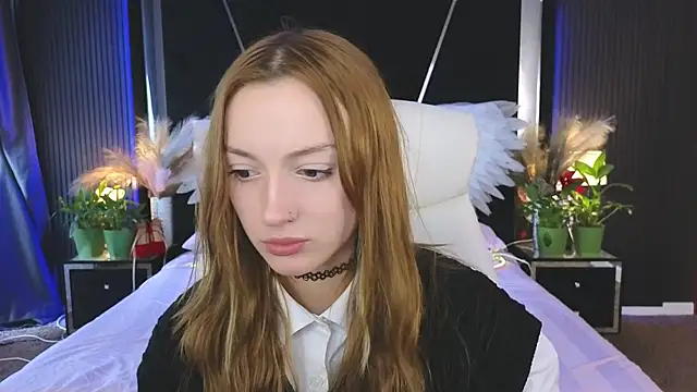 Snapshot of FoxyMayy chatting on 05.12.26 FoxyMayy online show from 05.12.26
