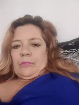 Casandra Cruz online show from 10.01.25