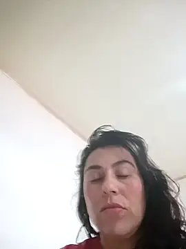 Snapshot of vanessa-titisM chatting on 11.22.25 vanessa-titisM online show from 11.22.25