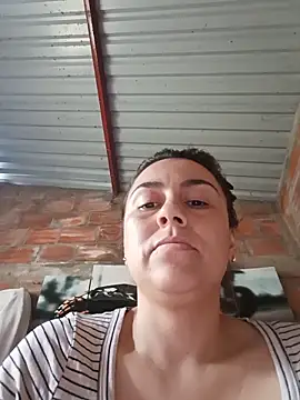vanessa-titisM online show from 05.17.26