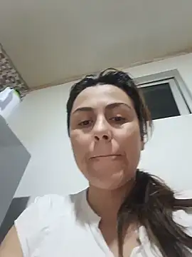 Snapshot of vanessa-titisM chatting on 06.28.26 vanessa-titisM online show from 06.28.26