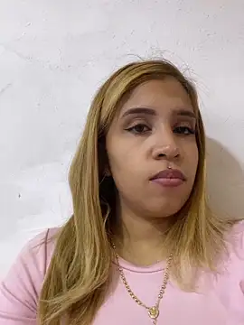 Snapshot of AngelitaSexyCam chatting on 03.10.26 AngelitaSexyCam online show from 03.10.26