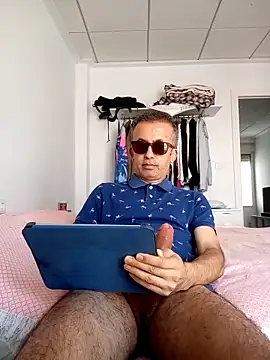 EmilioTaladdro online show from 05.05.26