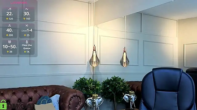 ArielBlossom    online show from 09.21.25