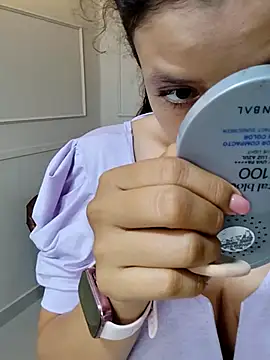 ArielBlossom    online show from 09.25.25