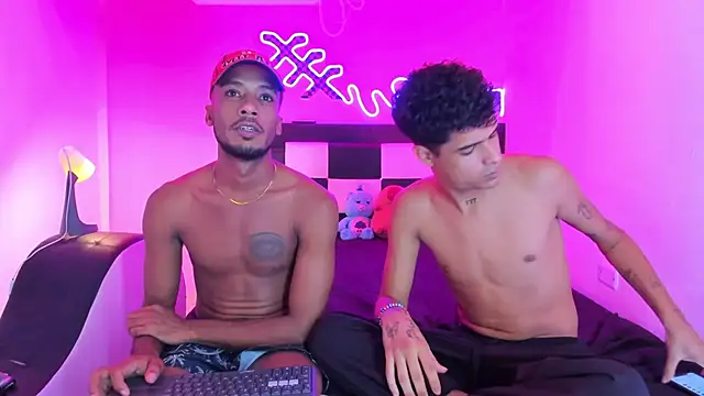 Snapshot of Lucky_boys__X chatting on 12.22.25 Lucky boys X online show from 12.22.25