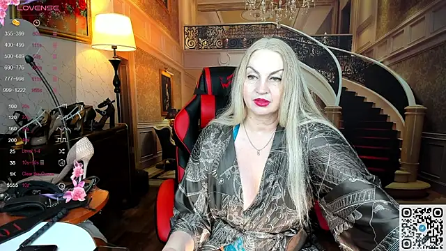 Snapshot of Nina_Devillle chatting on 05.23.26 Nina Devillle online show from 05.23.26