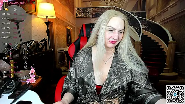 Snapshot of Nina_Devillle chatting on 05.31.26 Nina Devillle online show from 05.31.26