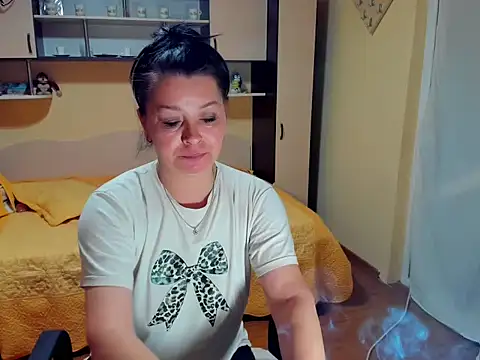 Soffy Skye online show from 04.30.26