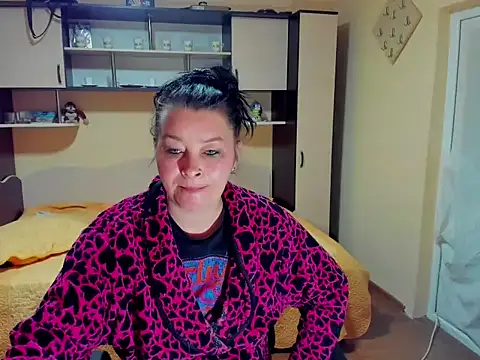 Soffy Skye online show from 05.03.26