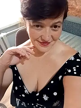 Caramellove8877 online show from 11.10.25