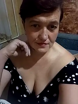 Caramellove8877 online show from 11.11.25