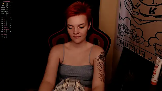 KrisNeal online show from 11.07.25