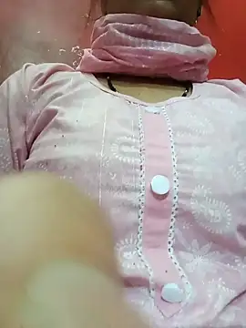 Snapshot of Rani_Malika chatting on 09.26.25 Rani Malika online show from 09.26.25