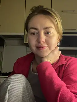 MartaLuna  online show from 02.26.26