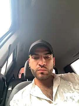 Snapshot of juan_hairy chatting on 09.30.25 juan hairy online show from 09.30.25