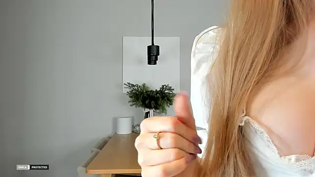 Snapshot of soft_katy chatting on 01.12.26 soft katy online show from 01.12.26