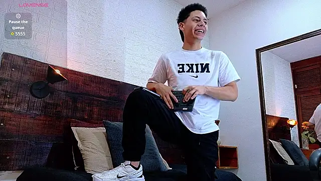 JhosuaVega online show from 11.21.25