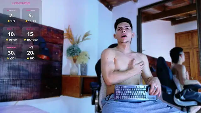 Snapshot of JhosuaVega chatting on 02.11.26 JhosuaVega online show from 02.11.26