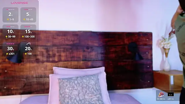 Snapshot of JhosuaVega chatting on 03.13.26 JhosuaVega online show from 03.13.26