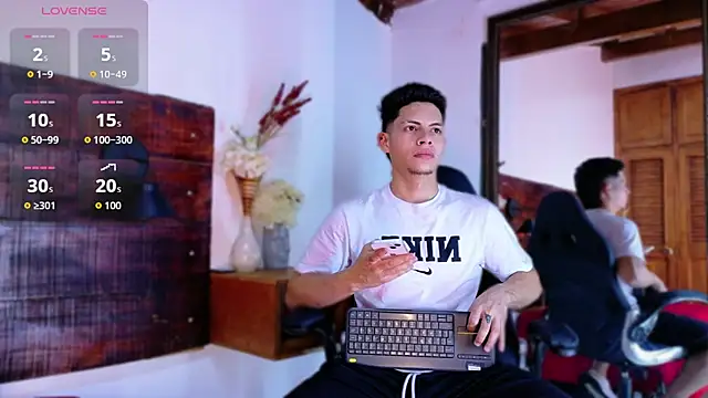 Snapshot of JhosuaVega chatting on 03.19.26 JhosuaVega online show from 03.19.26