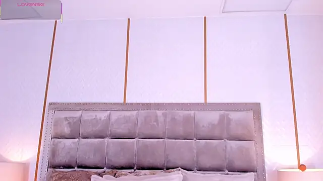 Snapshot of DakotaWangi chatting on 02.05.26 DakotaWangi online show from 02.05.26