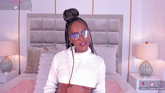 Snapshot of DakotaWangi chatting on 02.21.26 DakotaWangi online show from 02.21.26